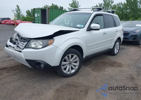 2012 Subaru Forester 2.5X Premium z USA, uszkodzony, nr VIN JF2SHADC8CH401203